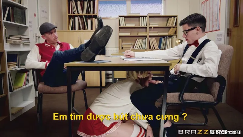 Nện cô bạn gái tên đầu gấu ở trường vietsub