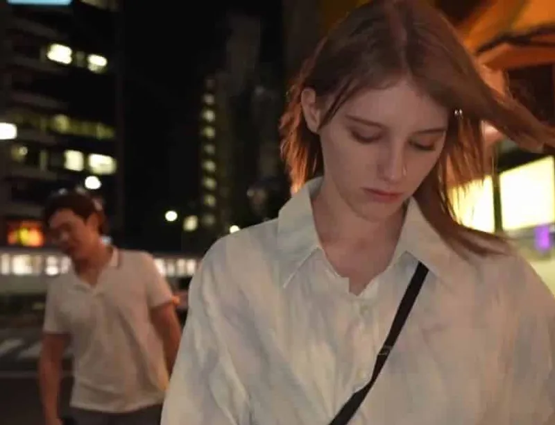 Trêu chọc gấu tây không được, thanh niên biến thái bắt cóc về nhà