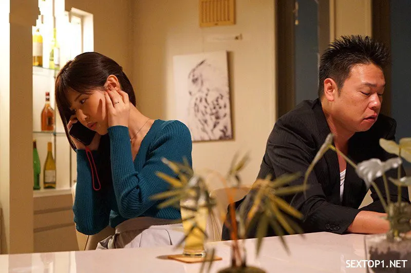 Anh xã yếu, cô vợ tìm đến em gái củ